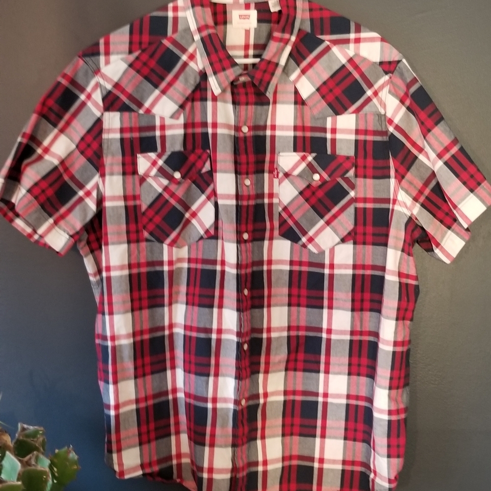 Levis button snap short sleeve